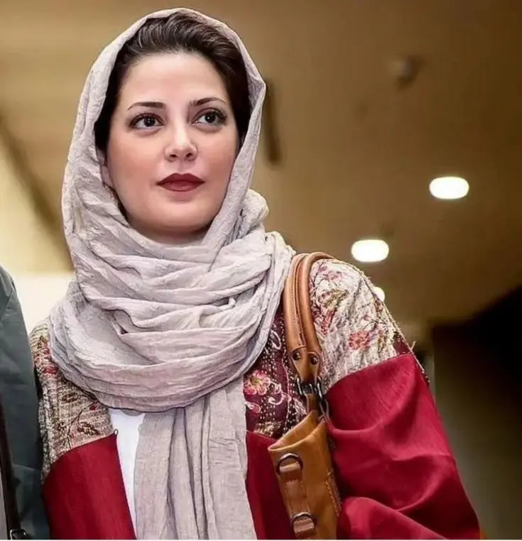 لباس مناسب پوست گندمی لباس مناسب پوست گندمی