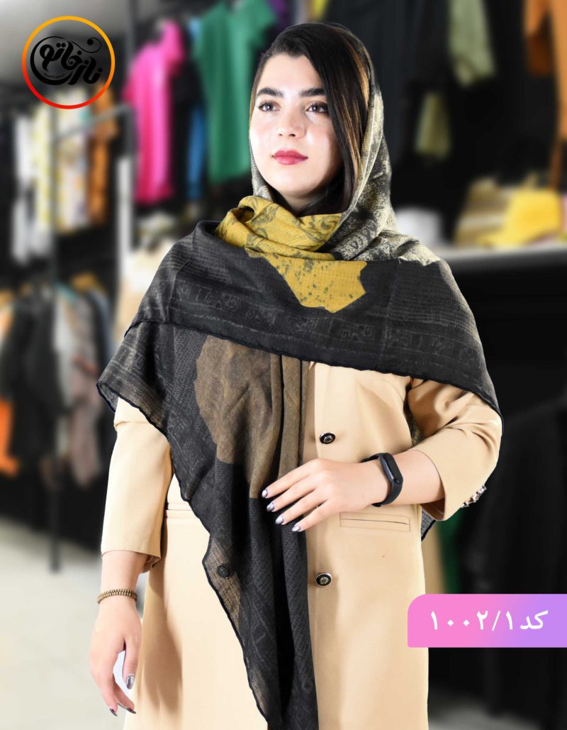 روسری گارزا ژاکارد چکاو کرم