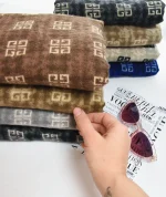 شال موهر طرحدار