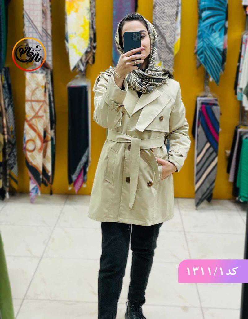 مانتو دکمه دوبل پری کرم