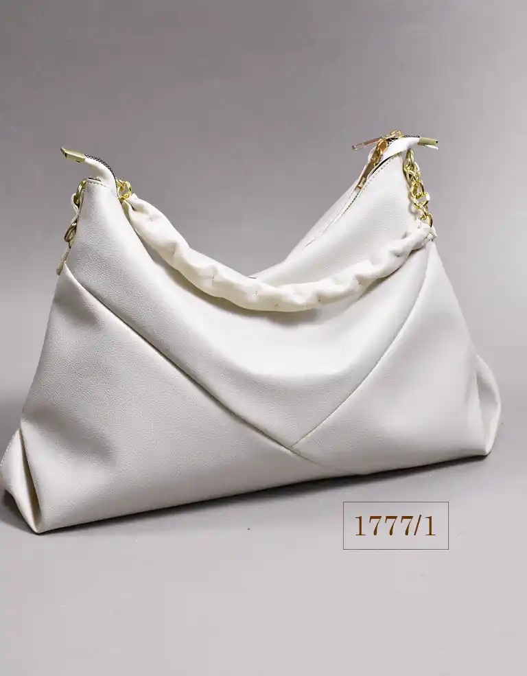 کیف دوشی سفید