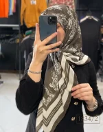 روسری حریر نخ طرح منظره دیور کد 1834 - Image 2